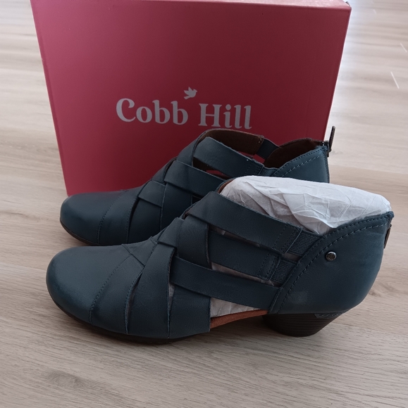 Cobb Hill Women's Laurel Woven Teal Wooven Booties Size: 11 Comfort Boots NWOT - Picture 3 of 12